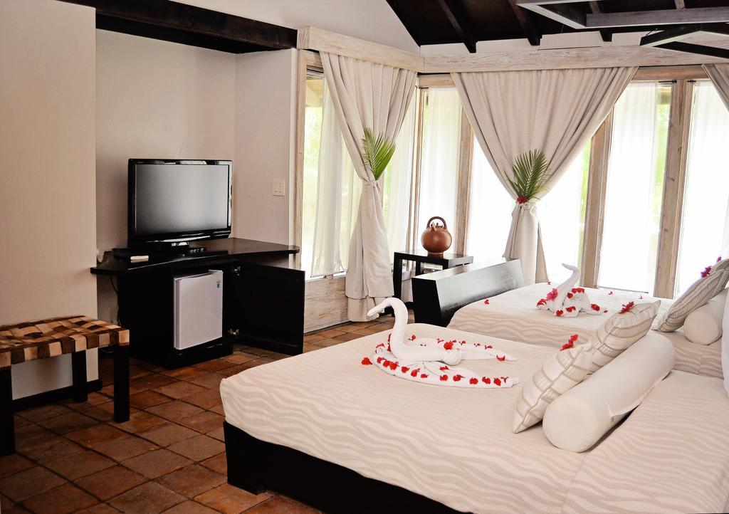 Hotel Henry Morgan All Inclusive ويست باي المظهر الخارجي الصورة