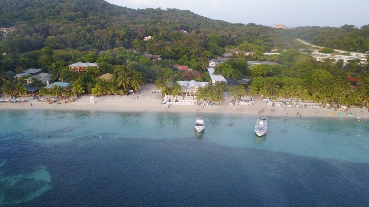 Hotel Henry Morgan All Inclusive ويست باي المظهر الخارجي الصورة